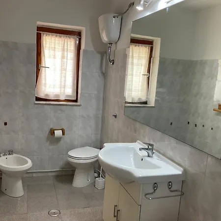 Le Querce 2 Homestay *