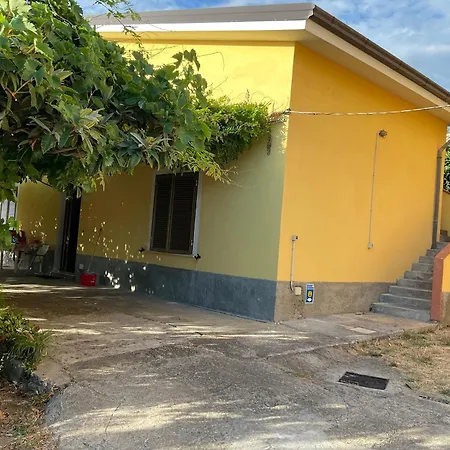 Le Querce 2 Homestay szállás Paola